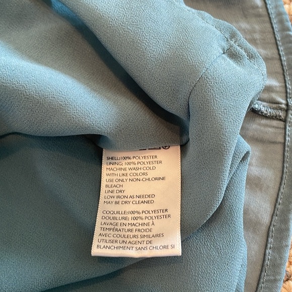 Kimchi Blue Scalloped Edge Cami. EUC - Picture 6 of 7